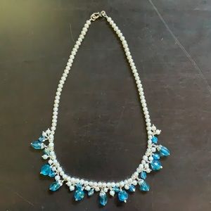 Handmade freshwater pearl beaded necklace